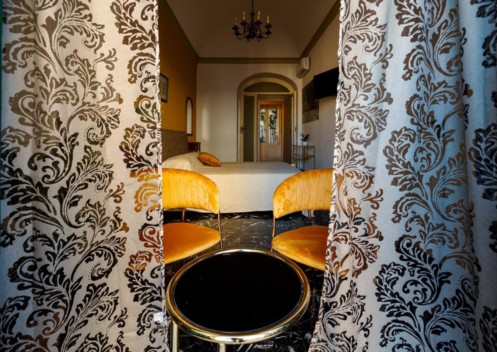 アチレアーレ Baroque Bed & Breakfast エクステリア 写真